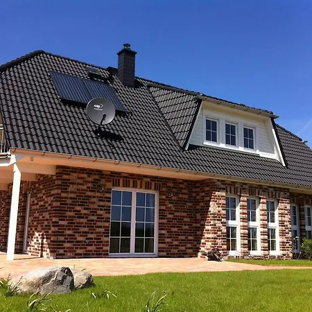 Апартаменты Haus Strandlaeufer Дранске