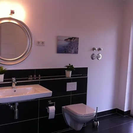 Апартаменты Haus Strandlaeufer *