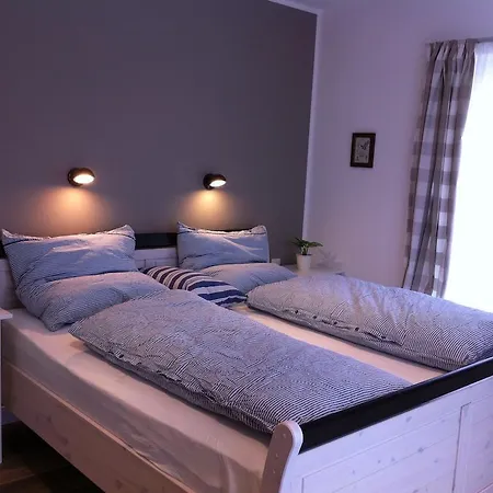 Апартаменты Haus Strandlaeufer *